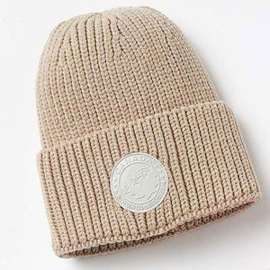 NWT Canada Weather Gear | Tan Ribbed Beanie